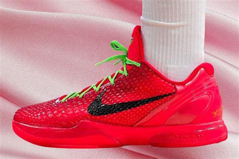 fake grinches shoes|kobe grinches size 7.5.